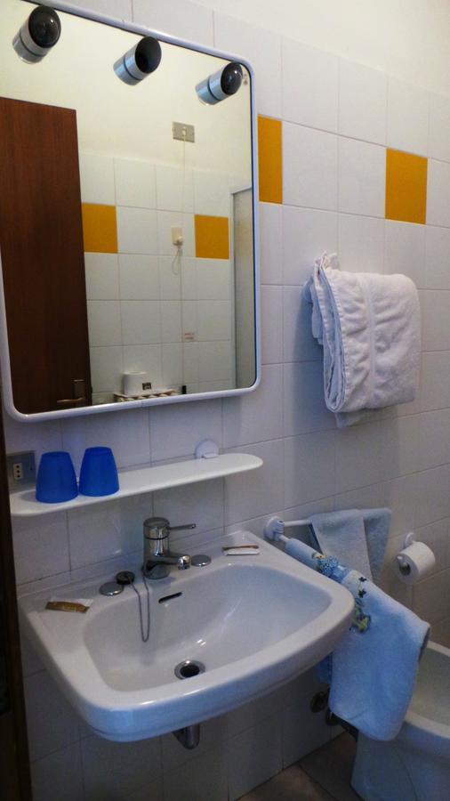 Albergo Ristorante Lavedo لينّو المظهر الخارجي الصورة