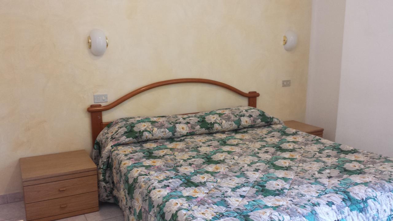 Albergo Ristorante Lavedo لينّو المظهر الخارجي الصورة